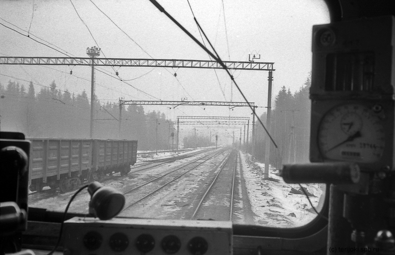 MN_Semiozerje_Station_1990_03_18.jpg